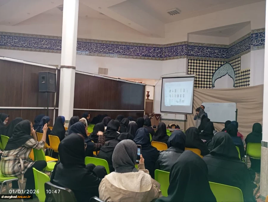 برگزاری کارگاه تخصصی عکاسی و تصویربرداری با استقبال چشمگیر دانشجویان در آموزشکده ملی مهارت دختران میبد 3