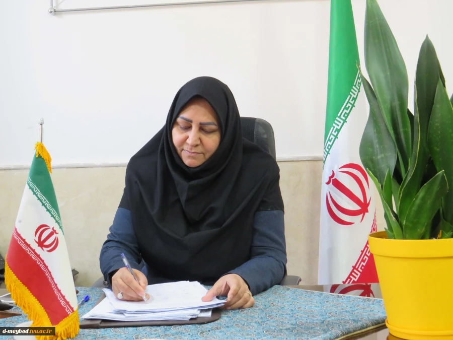 تبریک ریاست آموزشکده ملی مهارت دختران میبد به مناسبت آغاز دهه مبارک فجر 2