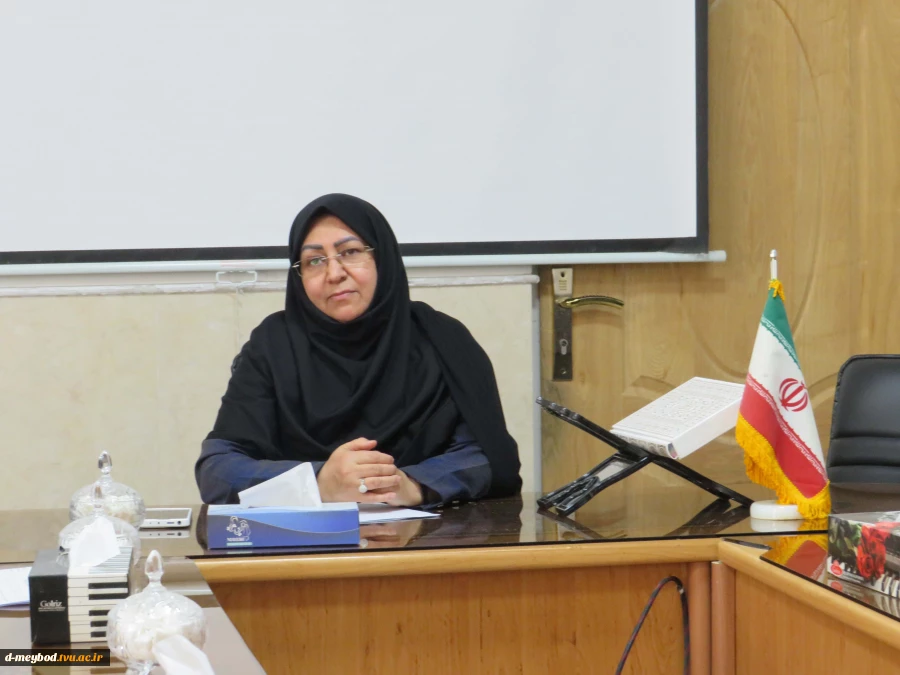 برگزاری جلسه شورای آموزشی در آموزشکده ملی مهارت دختران میبد 3