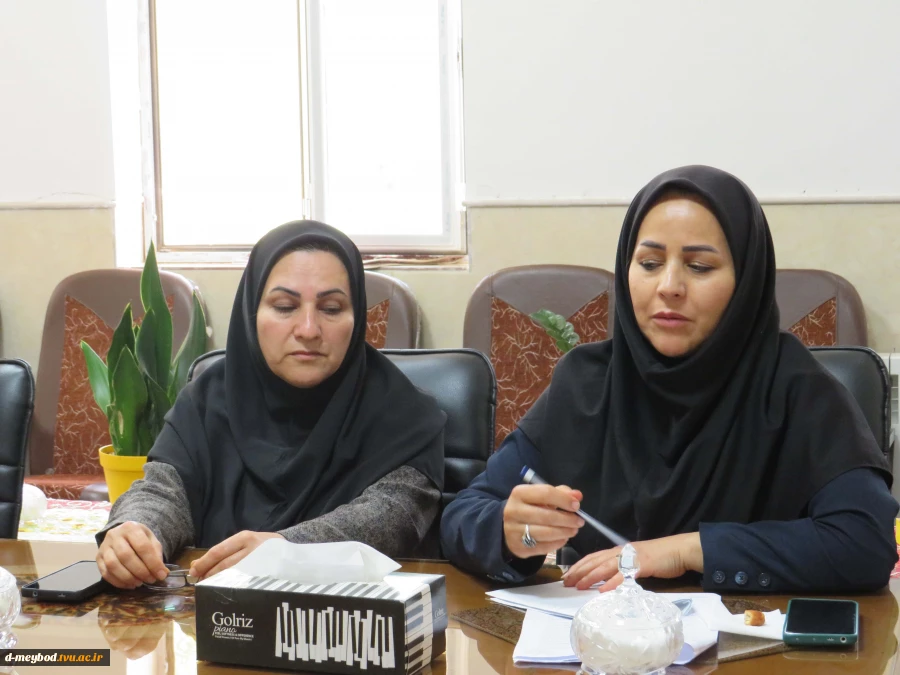 برگزاری جلسه شورای آموزشی در آموزشکده ملی مهارت دختران میبد 7