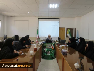 نشست بصیرتی «سیره امیرالمؤمنین علی(ع) در مدیریت چالش‌های اجتماع» در آموزشکده ملی مهارت دختران میبد 5