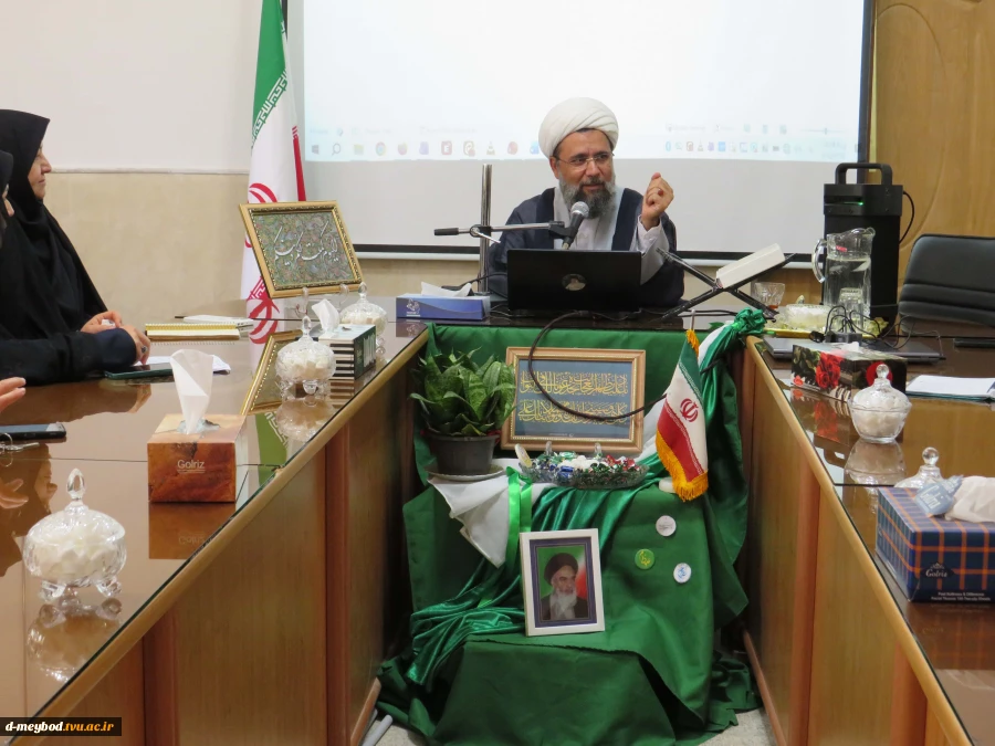 نشست بصیرتی «سیره امیرالمؤمنین علی(ع) در مدیریت چالش‌های اجتماع» در آموزشکده ملی مهارت دختران میبد 10
