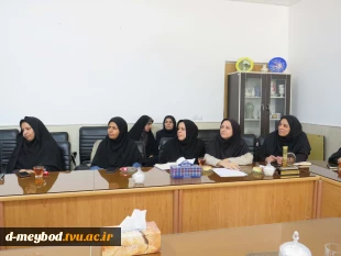 برگزاری جلسه شورای آموزشی آموزشکده ملی مهارت دختران میبد با حضور معاون آموزشی استان 6
