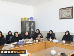 برگزاری جلسه شورای آموزشی با حضور معاونت آموزشی پژوهشی استان در آموزشکده ملی مهارت دختران میبد 2