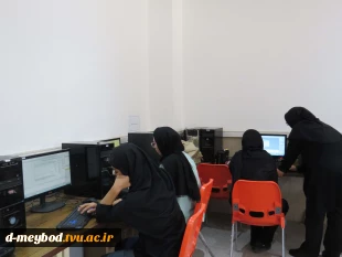کلاس‌های عملی دانشگاه ملی مهارت - آموزشکده دختران میبد، به صورت حضوری برگزار گردید 5