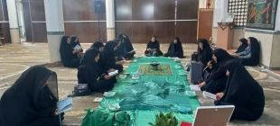 برگزاری مراسم عزاداری حضرت ابا عبدالله الحسین (ع) و گرامیداشت وداع و تشییع رهبر شهید در آموزشکده ملی مهارت دختران میبد  3
