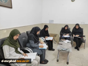 برگزاری جلسه آموزشی با هدف برنامه‌ریزی درسی ترم ۰۵۱ 6