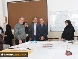 بازدید دکتر محتشمی وهیئت همراه استان از مرکز دختران میبد 3